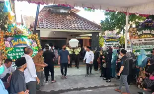 Eks Rektor UNS Solo Syamsulhadi Wafat, Ravik Terkenang Ndas Pitik-Buntut Gajah