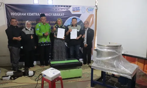 UNS Gelar Pelatihan Branding Produk Keripik Sayuran di Genilangit Magetan