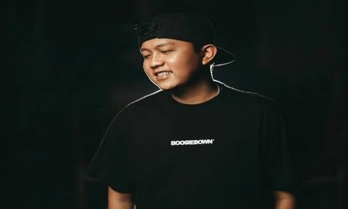 Malam Ini, Denny Caknan bakal Bawakan 8 Lagu di Edutorium UMS 