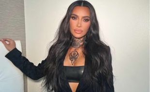 Kekayaan Kim Kardashian Makin Bertambah Berkat Lini Produk Skims