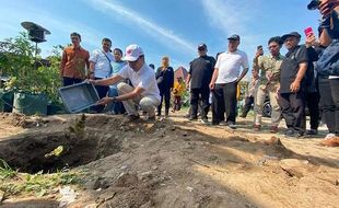 Pj Wali Kota Jogja Ajak Warga Bikin Biopori untuk Kelola Sampah