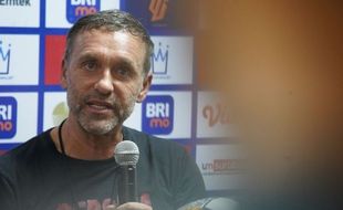 Ferarri Pendidikan Polisi 7 Bulan, Pelatih Persija Thomas Doll Kecewa