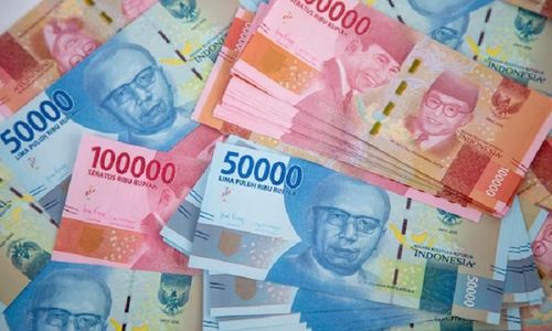 Di Tengah Ekspektasi Penurunan Suku Bunga The Fed, Rupiah Melemah