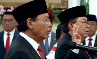 Jokowi Resmi Lantik Djan Faridz & Gandi Sulistiyanto Jadi Wantimpres