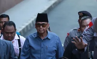 Jadi Tersangka, Panji Gumilang Resmi Ditahan