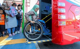 Murah dan Ramah Difabel, BRT Trans Jateng Solo-Wonogiri Resmi Diluncurkan