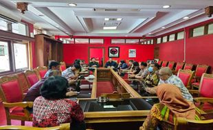 Fraksi PDIP DPRD Solo Rapat Mendadak Sikapi Dugaan Anggota Kampanye Parpol Lain