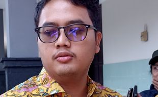 Ilyas Akbar Almadani Mendaftar Cabup Karanganyar di PKB