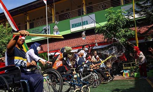 Potret Cerianya Anak Berkebutuhan Khusus Ikuti Lomba 17-an di SLB YPAC Solo