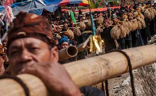 Seren Taun, Tradisi Adat Warga Lebak Simpan Padi Hasil Panen di Lumbung