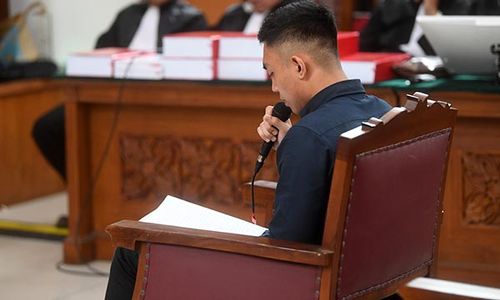 Mario Dandy Menangis saat Bacakan Pledoi, Doakan David Ozora Segera Pulih