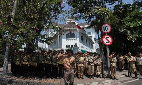 Teatrikal Peringatan Proklamasi Polri di Gedung Polisi Istimewa Surabaya