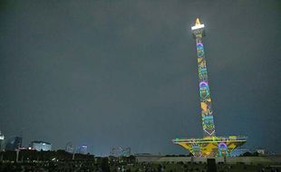 Indahnya Video Mapping & Air Mancur Menari Meriahkan HUT ke-78 RI di Monas