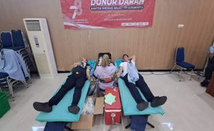 Kantor Imigrasi Surakarta Mendorong Semangat Kemanusiaan dengan Donor Darah