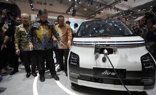 Satu Tahun Wuling Air ev di Indonesia Berhasil Dominasi Pasar Kendaraan Listrik