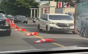 Viral Cone Pembatas Jalan di Semarang Meleyot karena Panas, Ini Kata Dishub