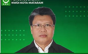 Dosen UIN Surakarta Wahyu Dian Ternyata Putri Profesor di Universitas Mataram