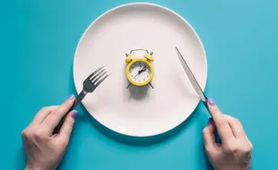 Beda Metode Intermittent Fasting, Beda Jadwal Makannya