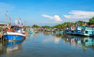 Pemkab Cilacap segera Uji Coba Perahu Nelayan Berenergi Listrik