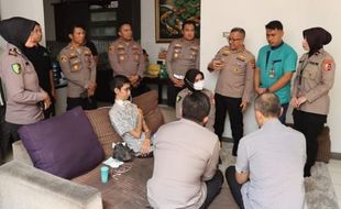 Kapolri Kirim Tim Dokter Gabungan untuk Rawat Korban Kabel Fiber Optik Jakarta