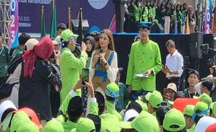 Ke Semarang, Najwa Shihab Beri Motivasi Mahasiswa Baru UIN Walisongo