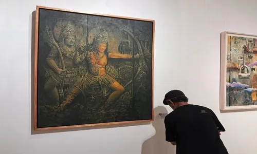 Puluhan Perupa Indonesia Melukis Jawa Tengah di Pameran Jateng Gayeng