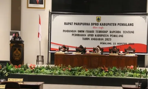 Pandangan Umum Fraksi DPRD Pemalang terhadap Raperda Perubahan APBD 2023