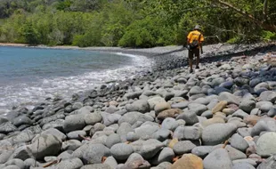 Indahnya Pantai Batu, Salah Satu Destinasi Wisata Hidden Gem di Banyuwangi