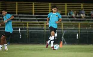 2 Pemain Timnas U-23 Indonesia Tiba-tiba Dicoret, Ini Penyebabnya