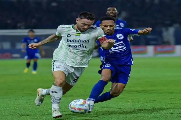 Persib ke Puncak Klasemen Liga 1, Marc Klok Ingatkan Teman-temannya Tetap Fokus