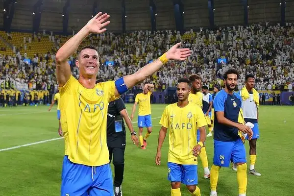 Cristiano Ronaldo Resmi Lamar Georgina, Kisah Cinta 9 Tahun Berbuah Manis