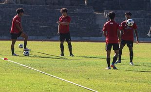 29 Pemain Timnas U-17 Indonesia TC di Stadion Sriwedari Solo, 4 Diaspora