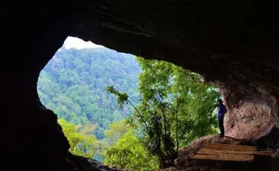 Gua Sigolo-golo, Tempat Wisata Jombang yang Sajikan Panorama bak Machu Picchu