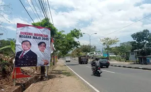 Baliho Prabowo-Gibran Betebaran di JLS Salatiga, Begini Tanggapan DPC Gerindra