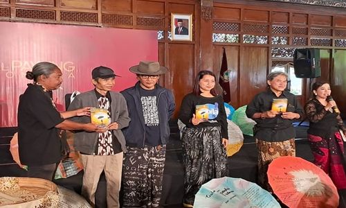 Bedah Buku Sepayung Sebumi, Menafsir Payung Bareng Sujiwo Tejo dan Jokpin