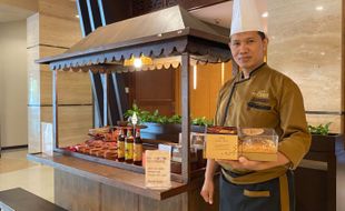 Khas Rasa Gula Aren, Bolu Gula Jawa Jadi Kuliner Autentik Solo Paragon Hotel