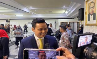 Golkar Persilakan Bupati Kendal Dico Maju Cagub Jateng