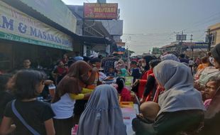 Buka Car Free Day Kartasura Sukoharjo, Bupati Etik Minta Warga Jaga Kebersihan