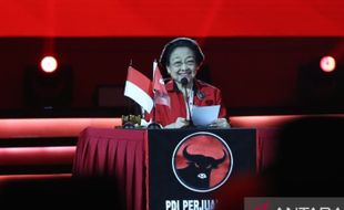 Selamat! Megawati Raih Gelar Doktor Kehormatan Ke-10 dari UTAR Malaysia