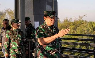 Viral Panglima TNI Perintahkan Piting Warga Rempang, Ini Klarifikasi Puspen