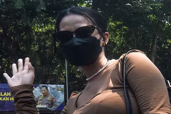 Tabiatda yosh va keksa porno Mariya Takagi porno video