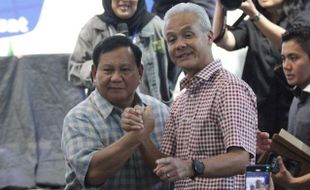 Poltracking: Head to Head Dua Bakal Capres, Prabowo Ungguli Ganjar