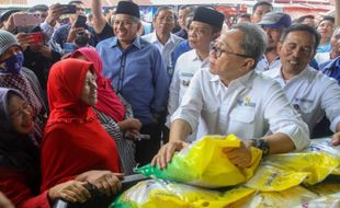 Mendag Klaim Harga Beras di Sejumlah Daerah Sudah Turun Rp100-Rp500 per Kg