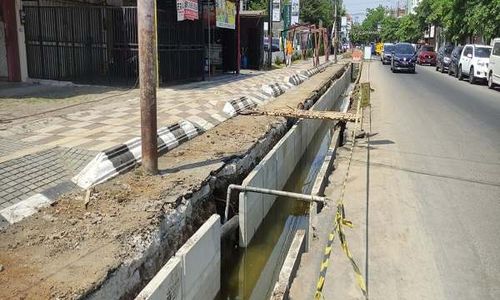 Antisipasi Banjir, Pemkot Semarang Perlebar Drainase di Sejumlah Titik