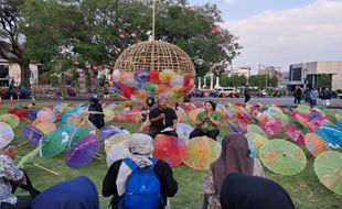 Berlangsung 3 Hari, Festival Payung Ke-10 Bertempat di Titik Nol Kota Solo