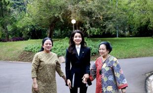 Puan Maharani Ajak Ibu Negara Korea Keliling Istana Batu Tulis