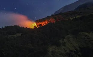 Kebakaran di Gunung Sumbing, Seluruh Jalur Pendakian Ditutup