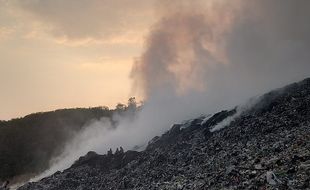 Kebakaran TPA Jatibarang Semarang, BPBD Jateng: Separah TPA Putri Cempo Solo