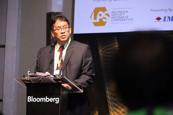 Ayollarning jinsiy azolari va jinsiy azolarining klitorlari