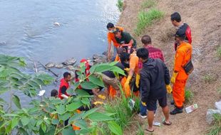 Mayat Pria Ditemukan di Bawah Jembatan Kulonprogo, Awalnya Dikira Boneka